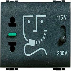 L4177 Bticino Розетка для бритв с изолирующим трансформатором. питание 230В 50/60Гц - фото 28834