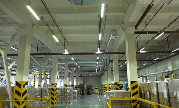 Линейные светодиодные светильники для производственных помещений